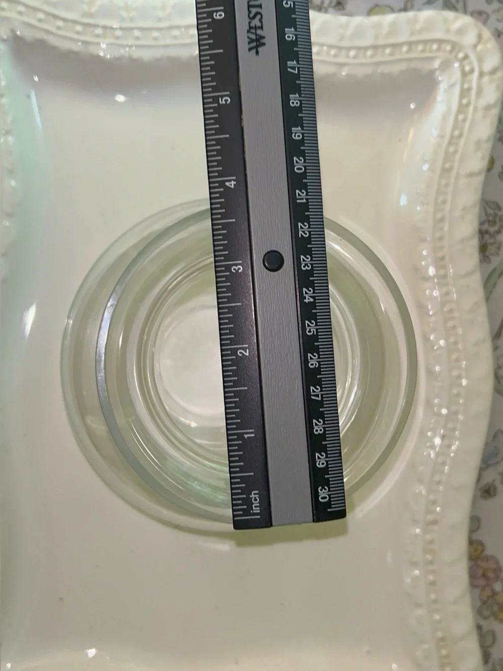 Clear Glass Bulb-shaped Hurricane/Chimney Shade